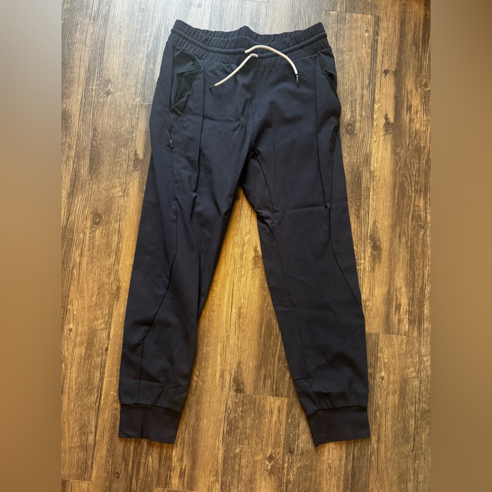 BYLT Premium Basics Navy Active Joggers Size Large